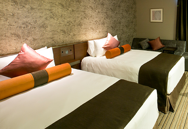 高级床垫品牌Shirido的共同开发特制床垫“诗颖酒店特制黑牌”